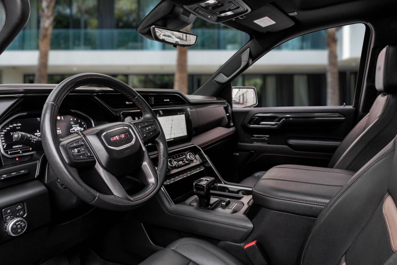 GMC Sierra 5.3L V8 AT4 Crew Cab (AWD)