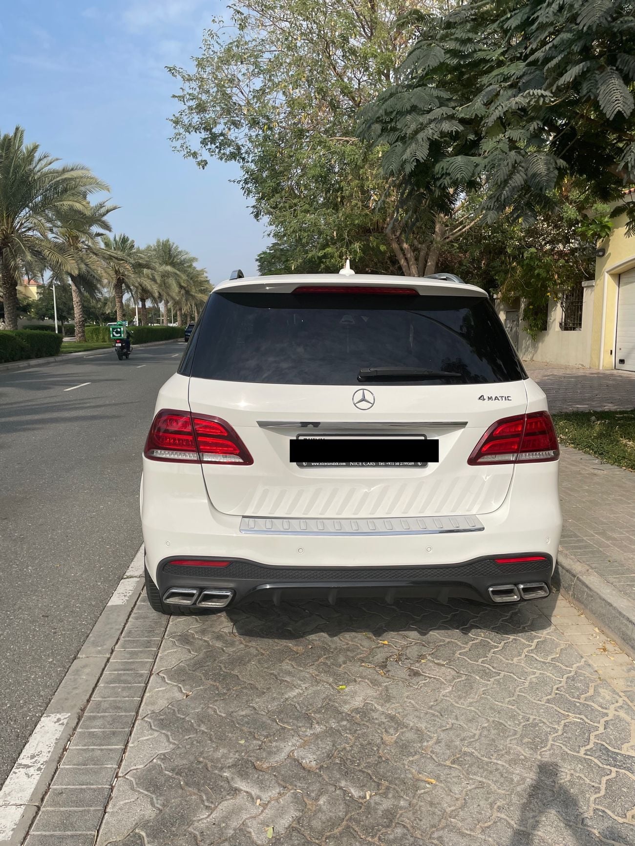 Mercedes Benz GLE 400 3.0L - 6 cyl - SUV/Crossover - AWD - 5 seats - 5 doors