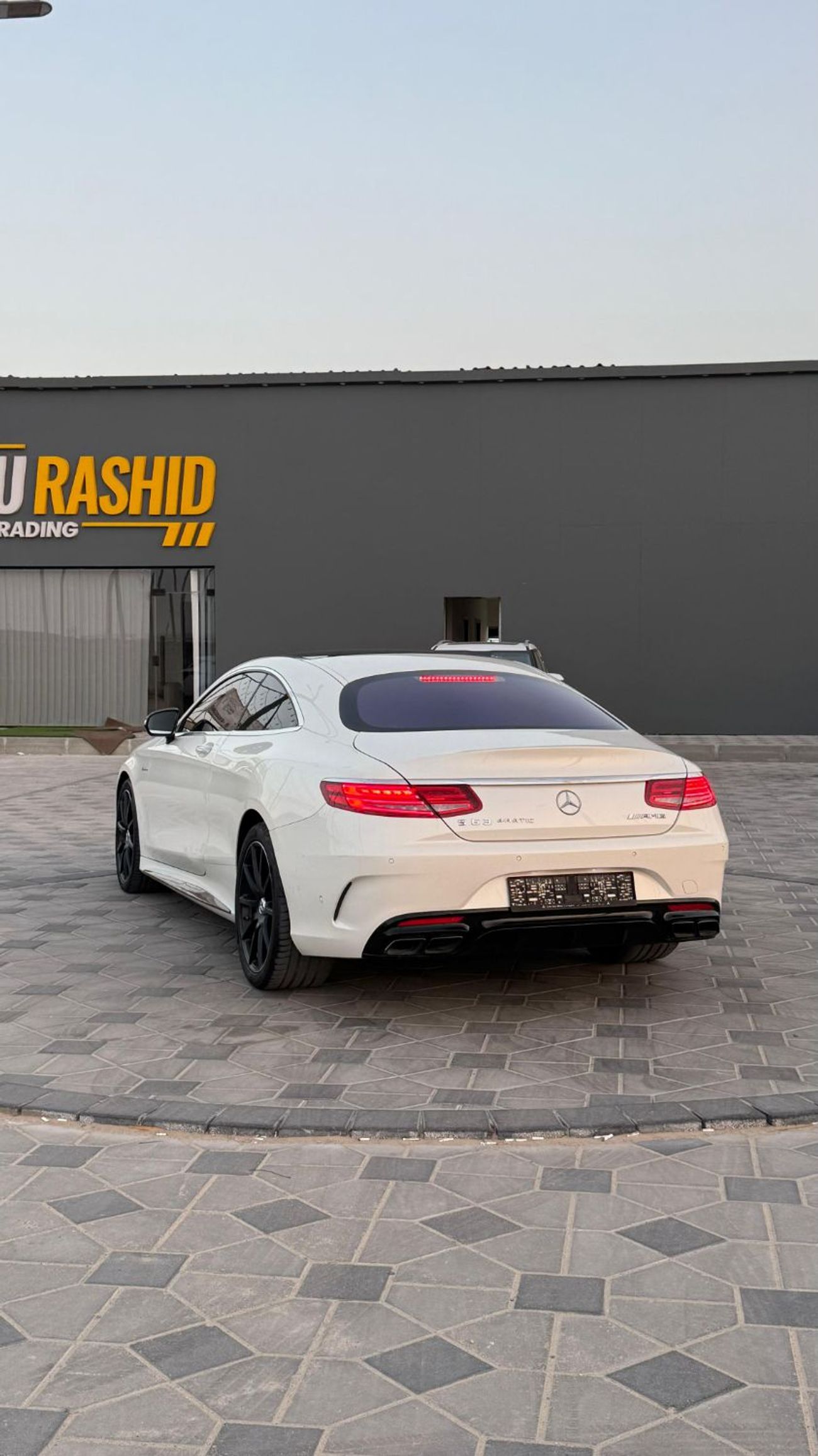 Mercedes-Benz S 63 AMG Coupe