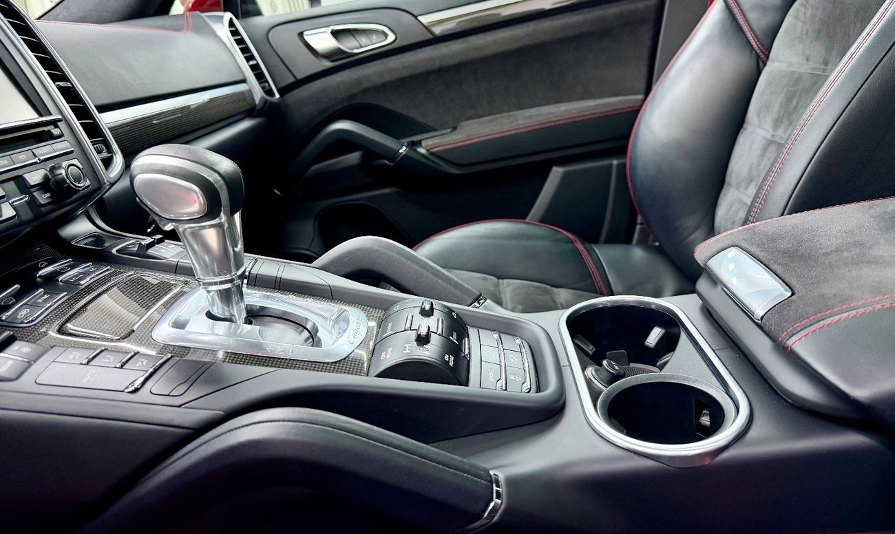 Porsche Cayenne GTS 4.8L