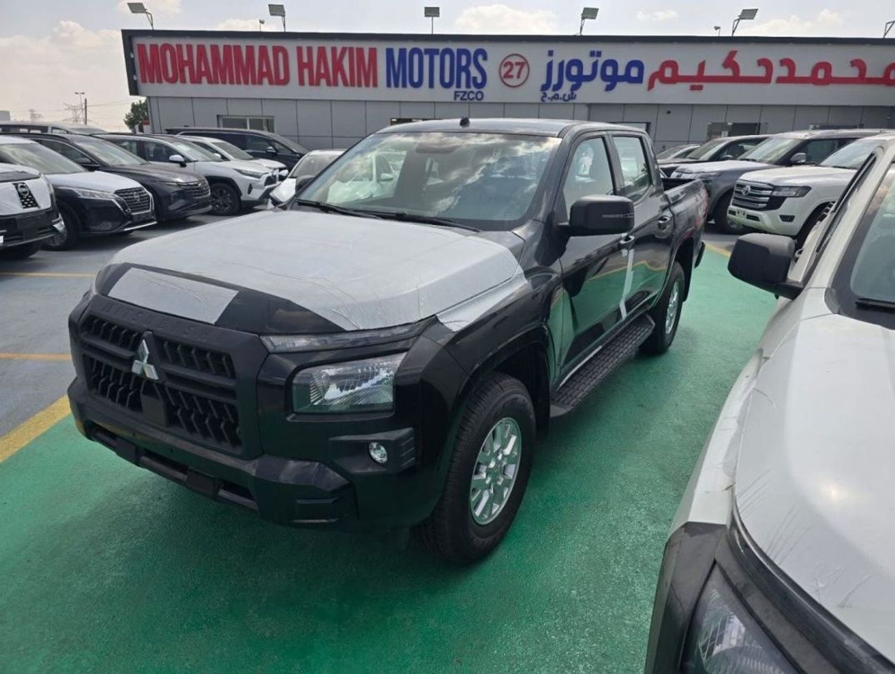 Mitsubishi L200 2.4L DIESEL M/T 4X4 2024