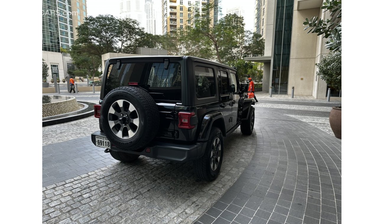 جيب رانجلر 3.6L V6 Sahara