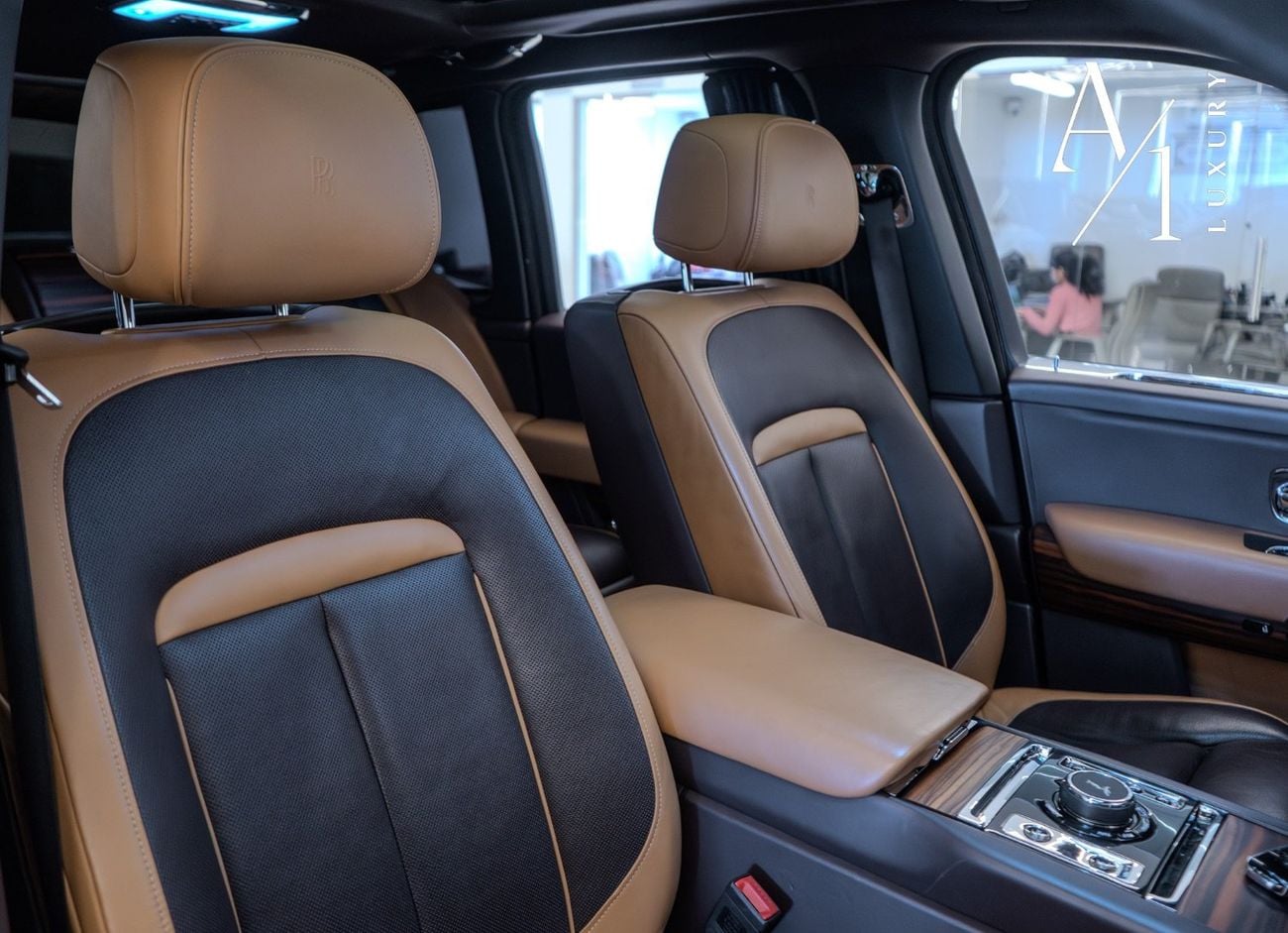 Rolls-Royce Cullinan 2019 Rolls Royce Cullinan, Converted To 2025, Fully Loaded, Excellent Condition, GCC Spec