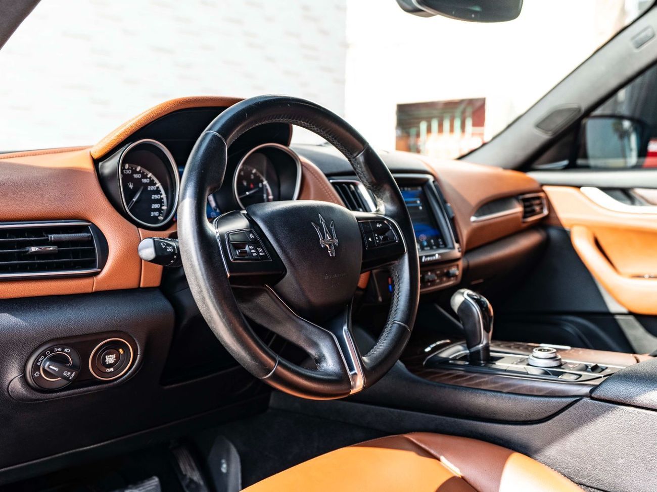 Maserati Levante Std 3.0L (345 HP)