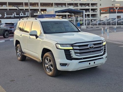 تويوتا لاند كروزر GXR diesel 3.3 liter right hand drive in side beige sunroof leather seats