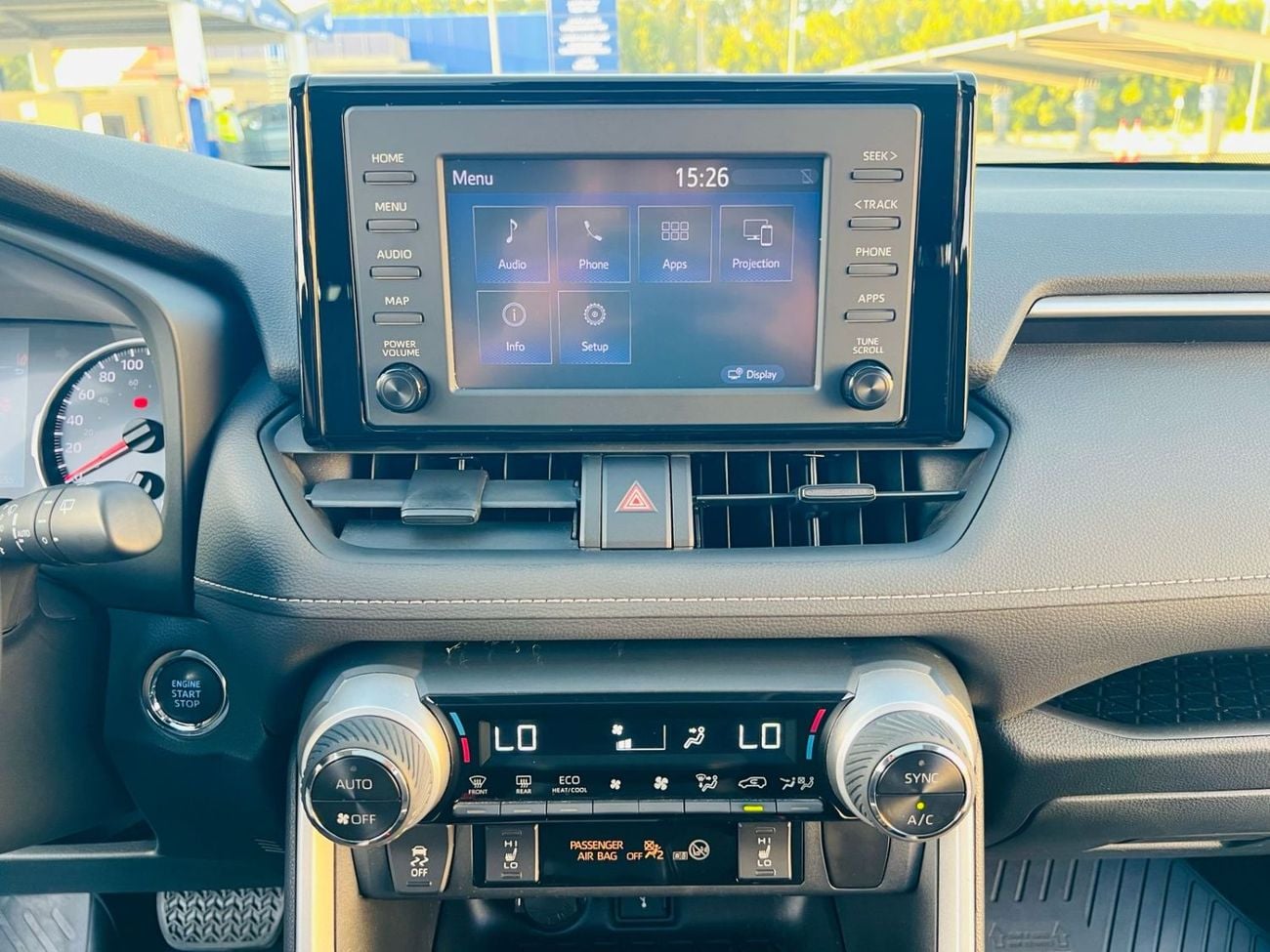 Toyota RAV4 XLE  2.5