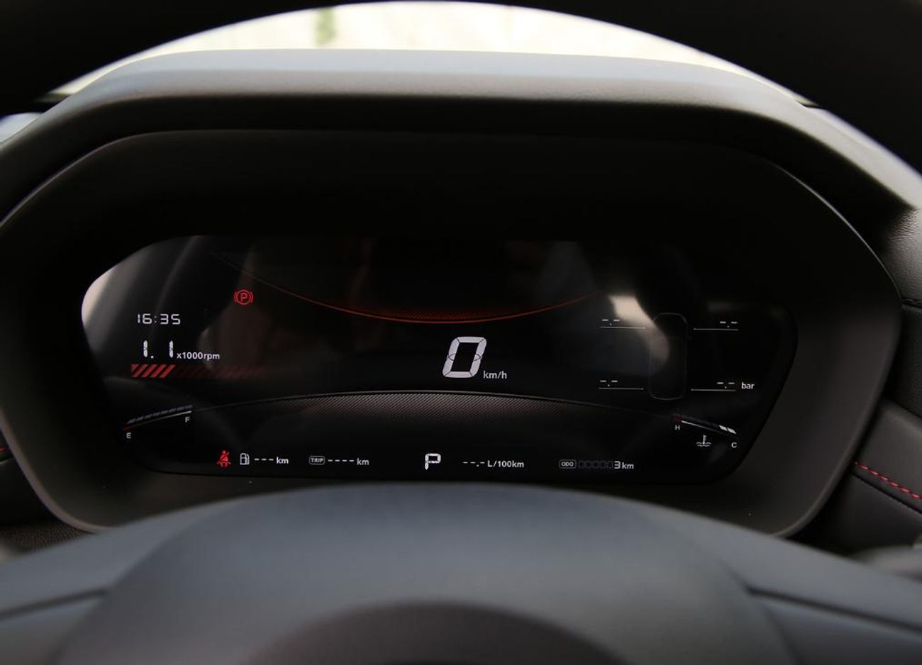 أم جي 5 MG 5 Luxury 1.5L - Sunroof - 360 Cameras - 2025 Brand New (Export)