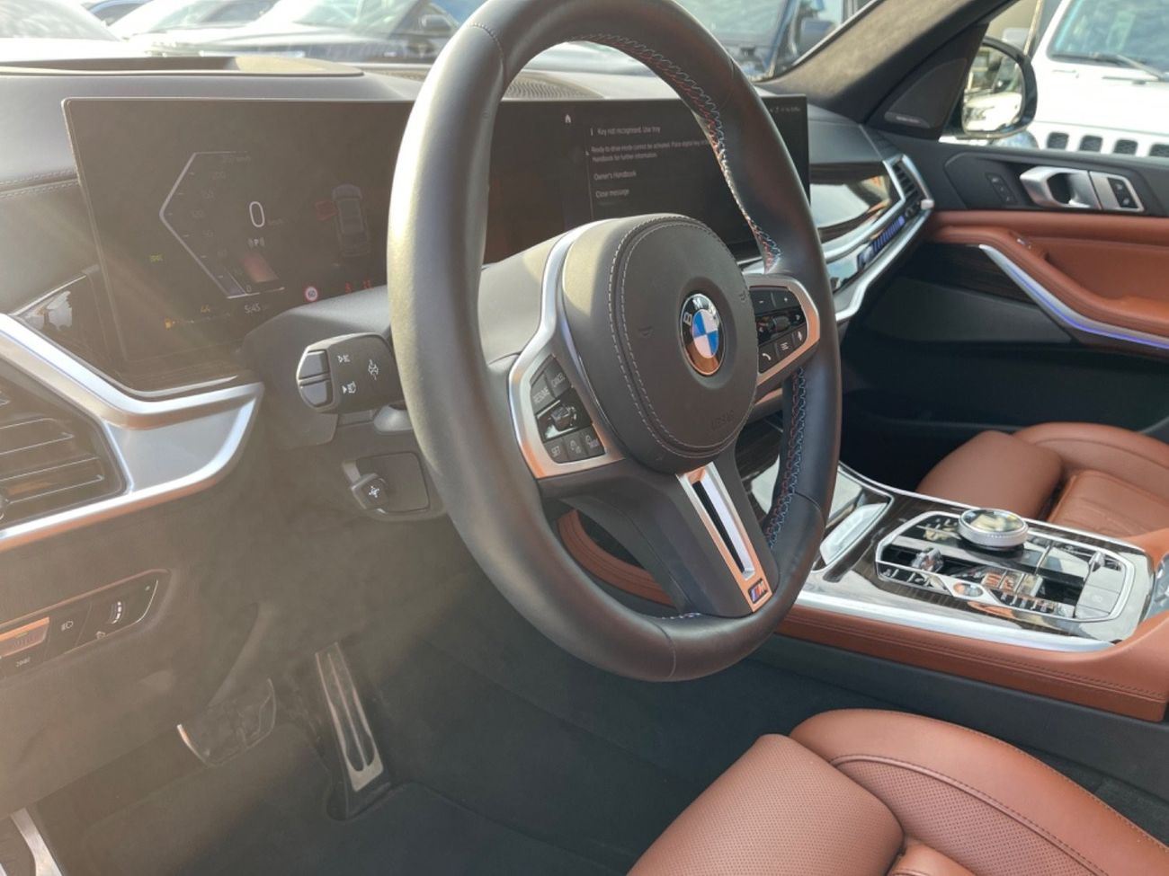 BMW X7 V8 60i M.KT GCC
