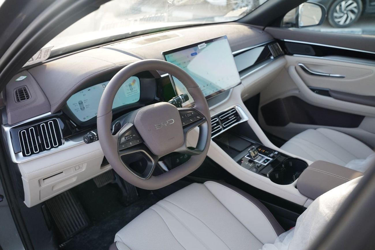 بي واي دي سونغ بلس 2025 BYD Song Plus Smart Driving Edition 605km Flagship Silver 0Km