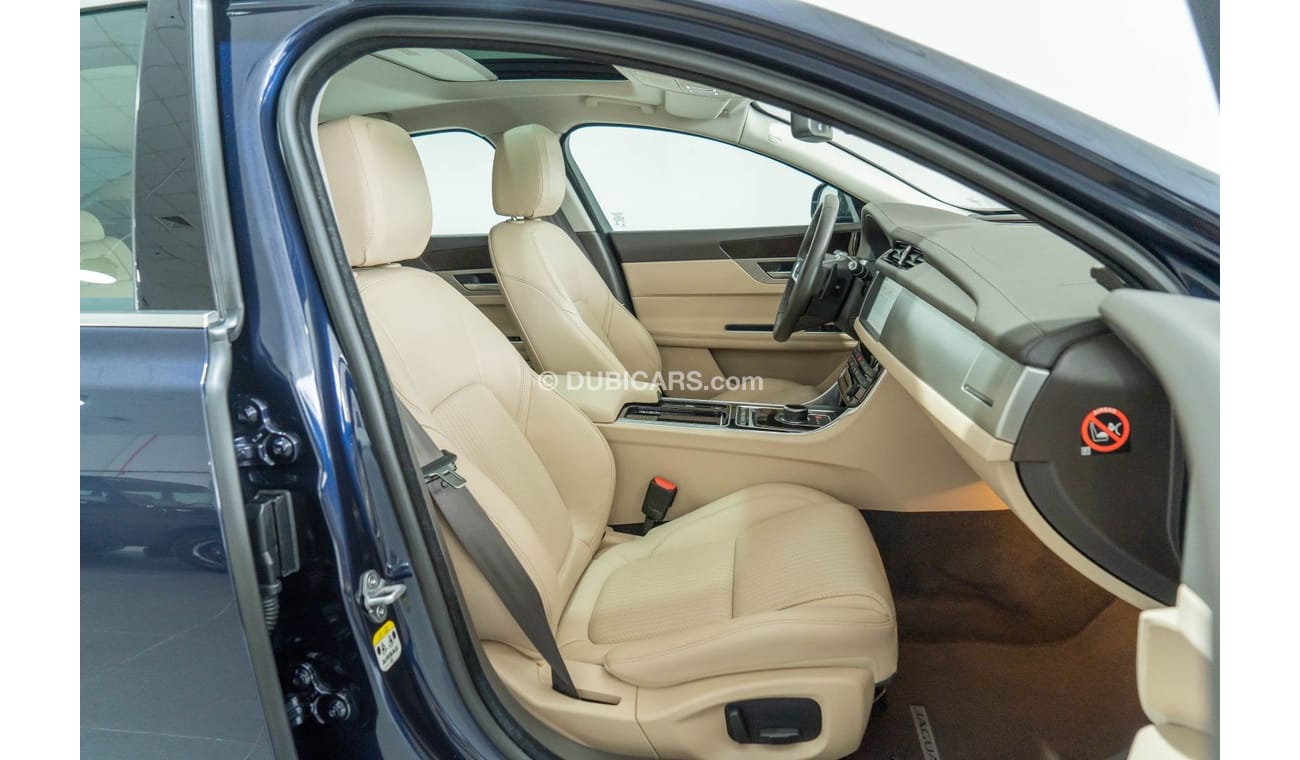 جاكوار XF 2018 Jaguar XF Prestige 2.0L / 5 Year Jaguar 250k kms Warranty & 5 Year Service Pack