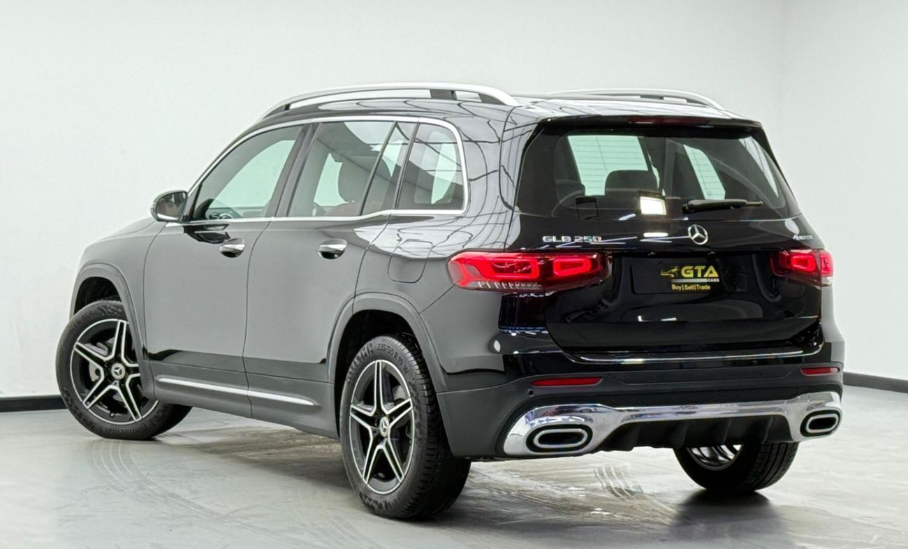 مرسيدس بنز GLB 250 4MATIC 2.0L 2022 Mercedes Benz GLB 250 4MATIC, 2027 MB Warranty + Service, Full MB Service History,