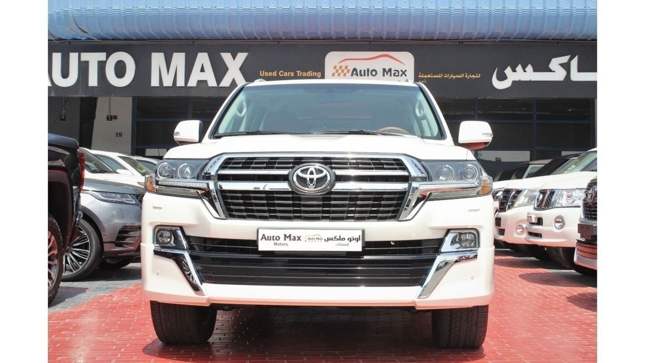 Toyota Land Cruiser GXR1