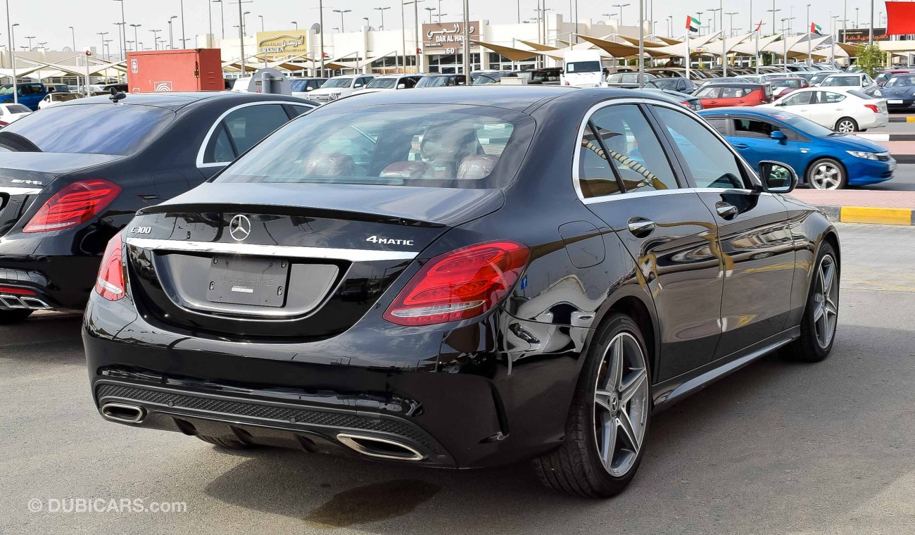 مرسيدس بنز C 300 AMG Kit 4 Matic، ضمان شامل مجاني لمدة سنة علي جميع السيارات