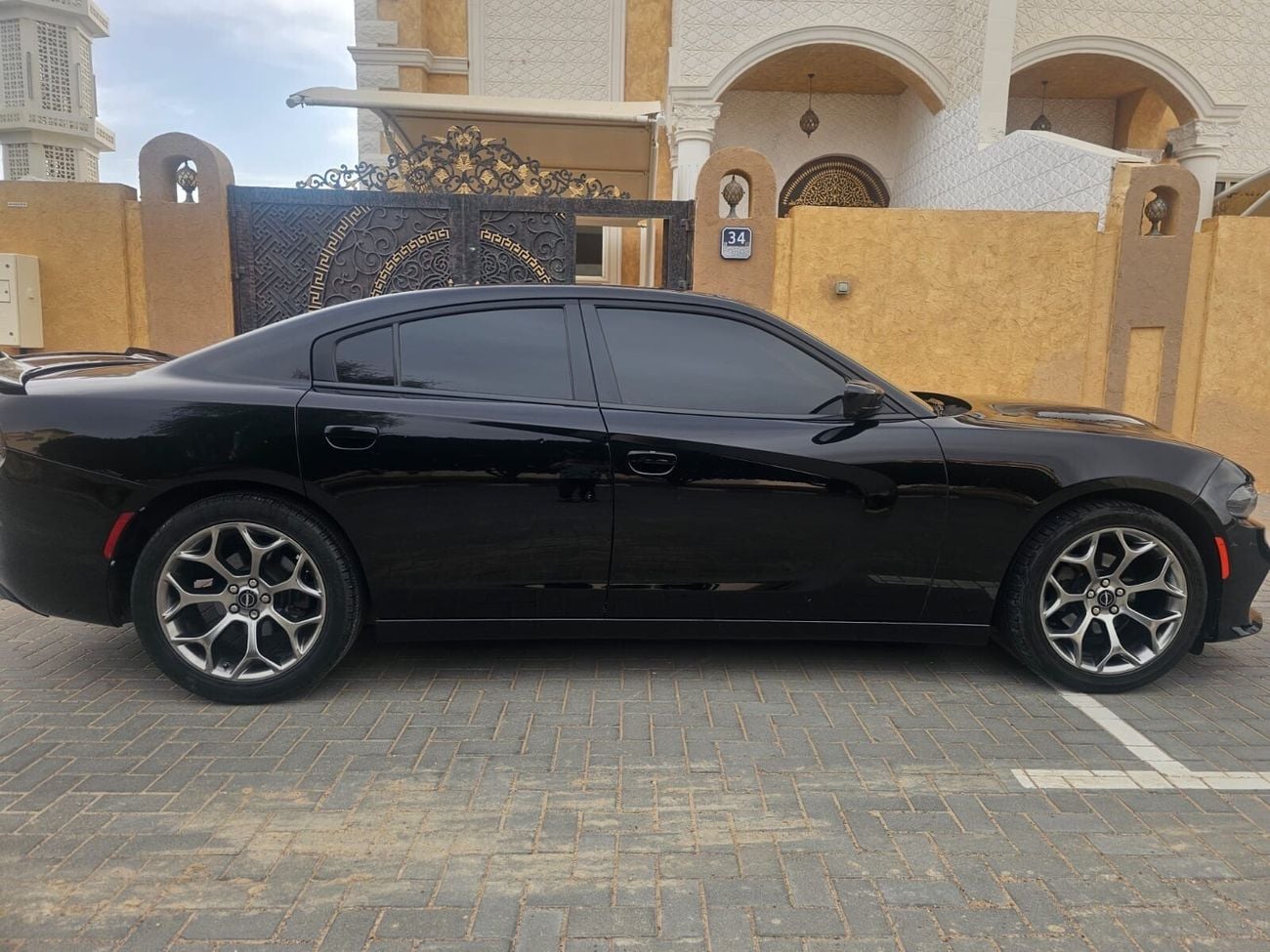 دودج تشارجر SXT Mid 3.6L