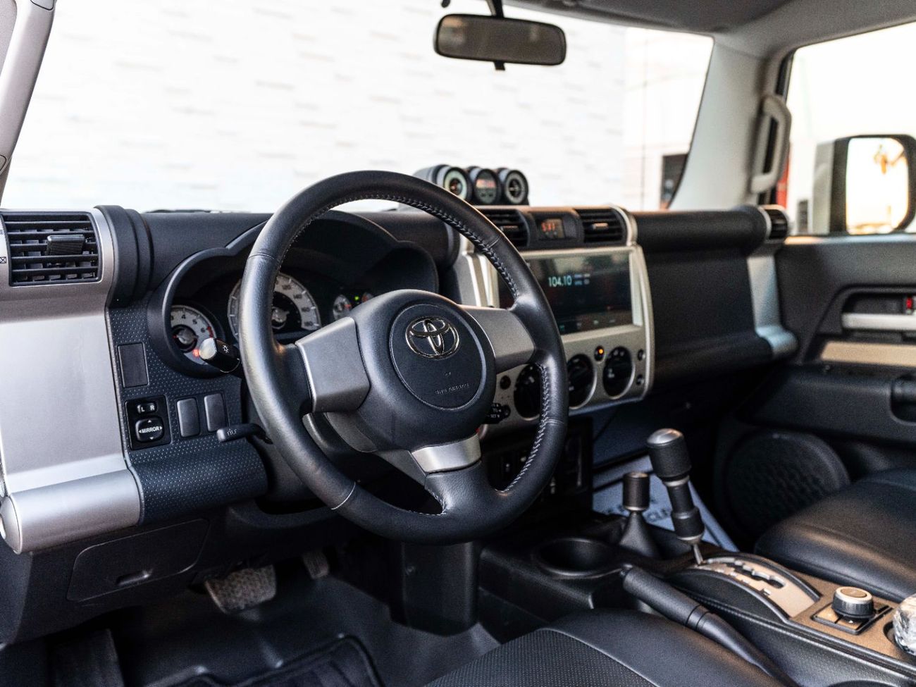 تويوتا إف جي كروزر GXR 4.0L A/T