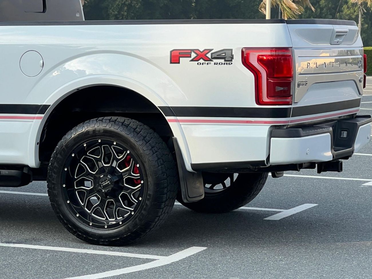 Ford F 150 FORD F-150 PLATINUM 2015 V6 PERFECT CONDITION