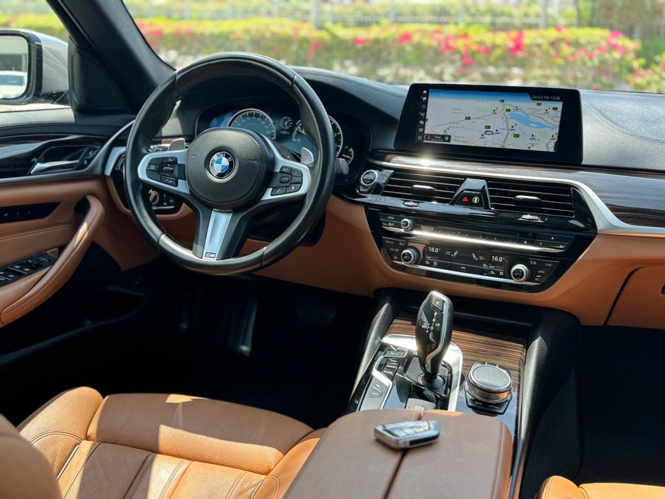 BMW 530i M Sport BMW 530I SPORT LINE 2017 M KIT GCC FULL SERVICE HISTORY-2 KEY