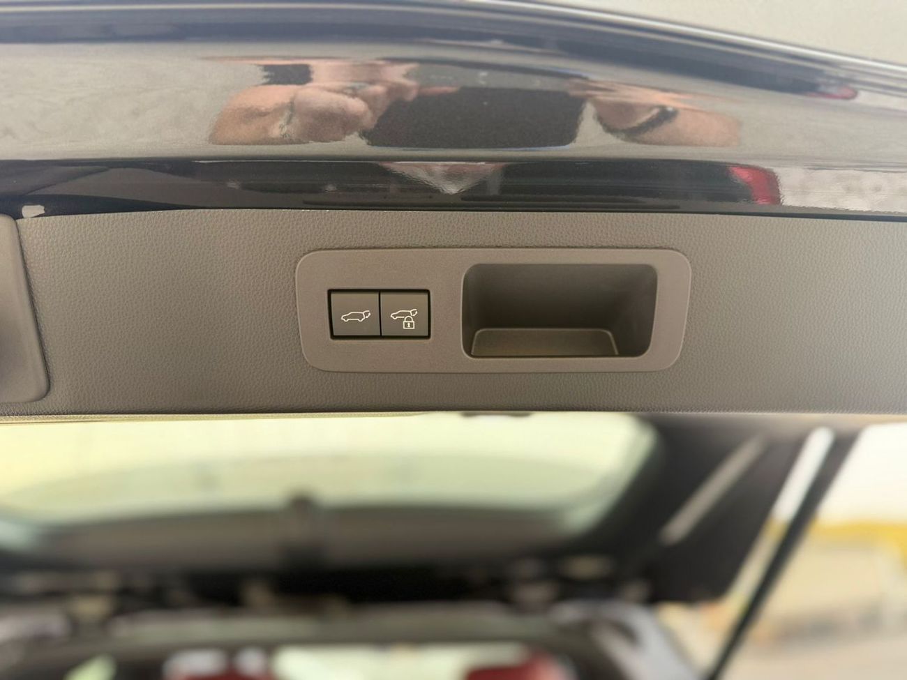 Lexus LX 600 VIP LAUNCH EDITION 3.5L