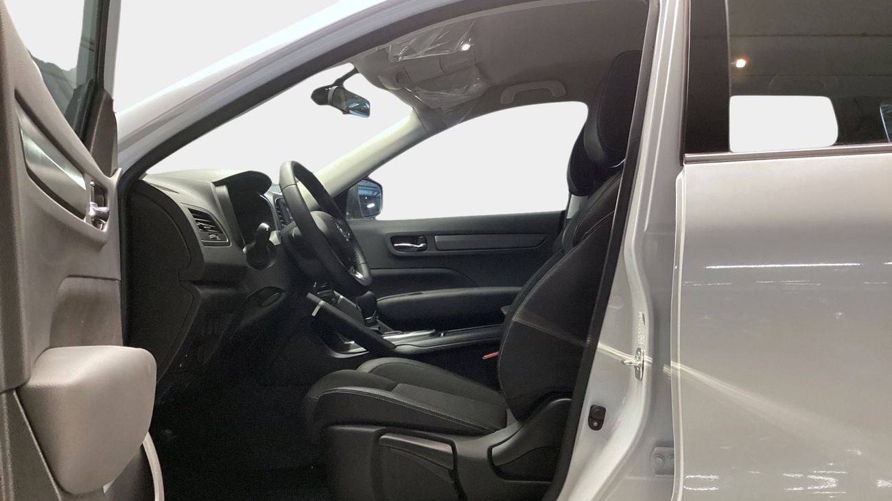 رينو كوليوس 2.5L 170 PE 2WD CVT | شامل الضمان | 0 ﺪﻔﻋﺓ ﺃﻮﻟﻯ