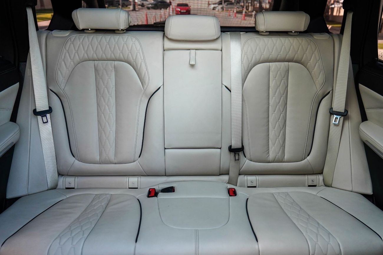 بي أم دبليو X5 50i M سبورت