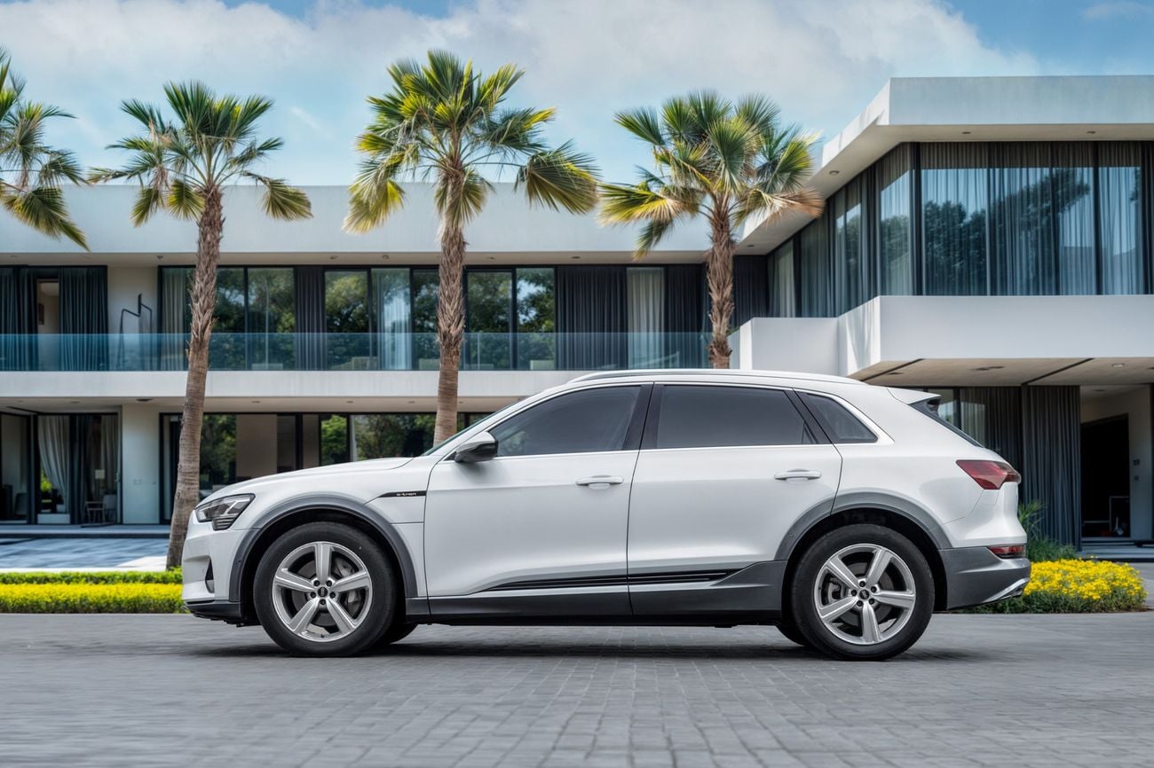 أودي اي ترون 55 ADVANCED | 2,546 P.M | 0% Downpayment | Audi Warranty!