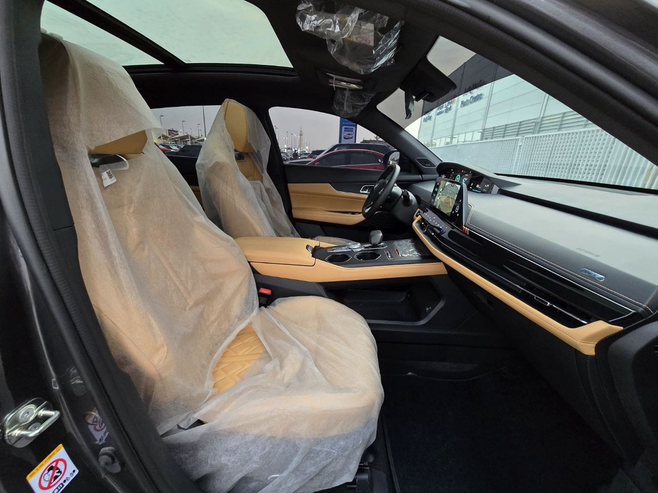 Changan Uni K CHANGAN UNI-K PLATINUM 2024 GCC 2KEYS // ORGINAL PAINT // UNDER WARRANTY // PERFECT CONDITION