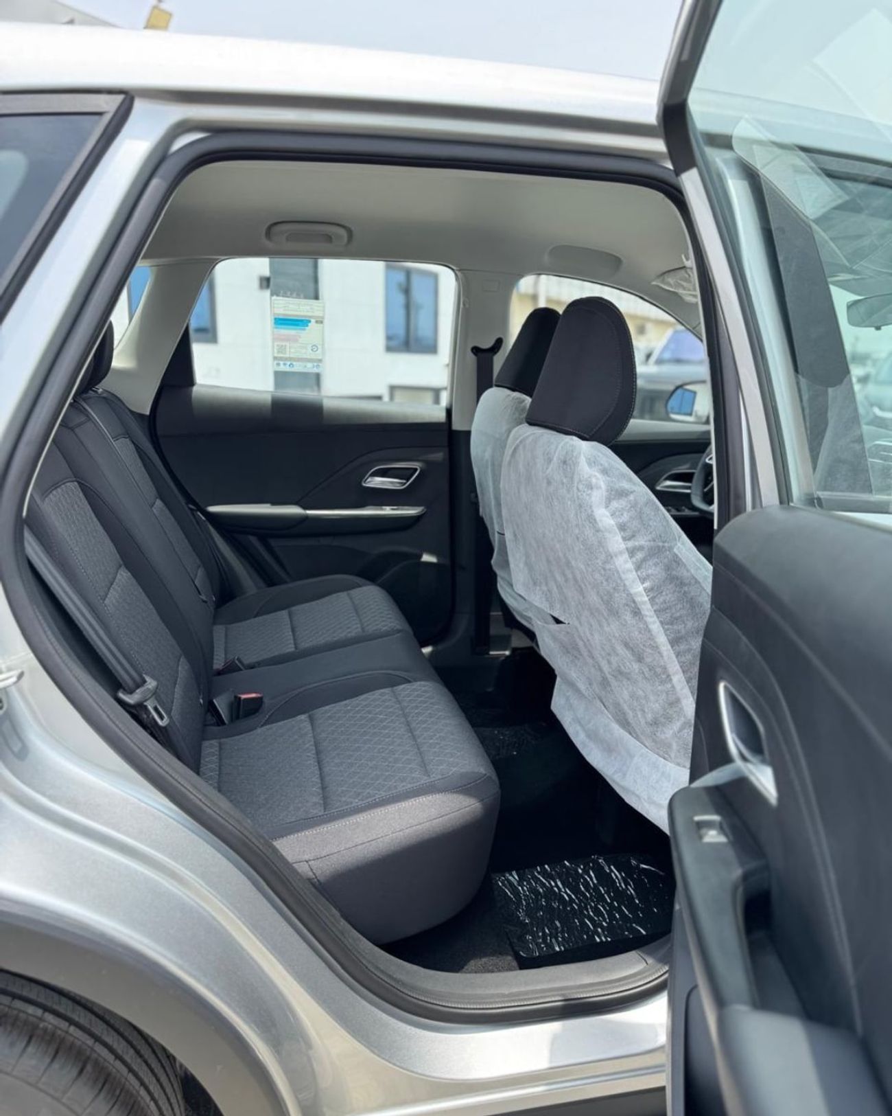 أم جي ZS NEW MG ZS 1.5L (STD) - 2025 MODEL SILVER COLOR