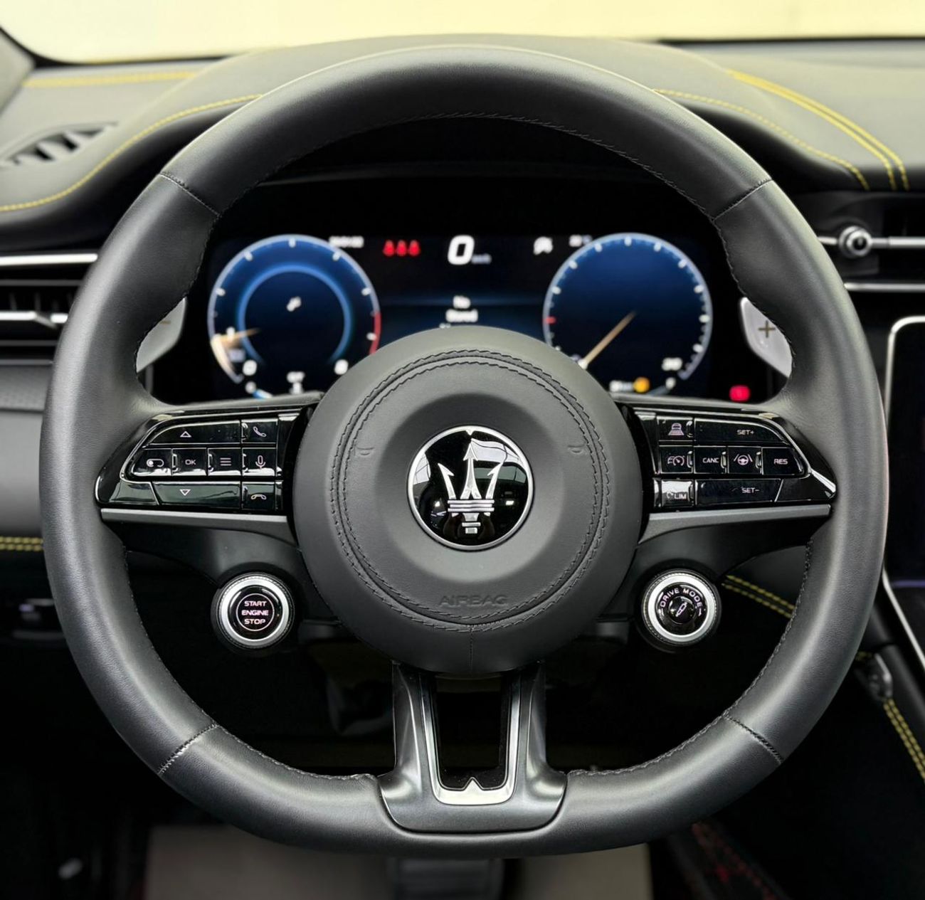 مازيراتي جريكال Trofeo 2023 Maserati Grecale Trofeo Primaserie, 2026 Maserati Warranty + Service Pack, Low Km, Japan