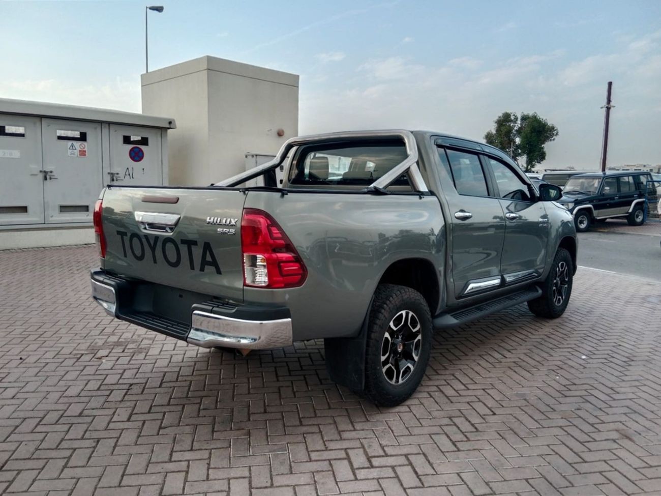 Toyota Hilux TOYOTA HILUX PICK UP RIGHT HAND DRIVE(PM1739)