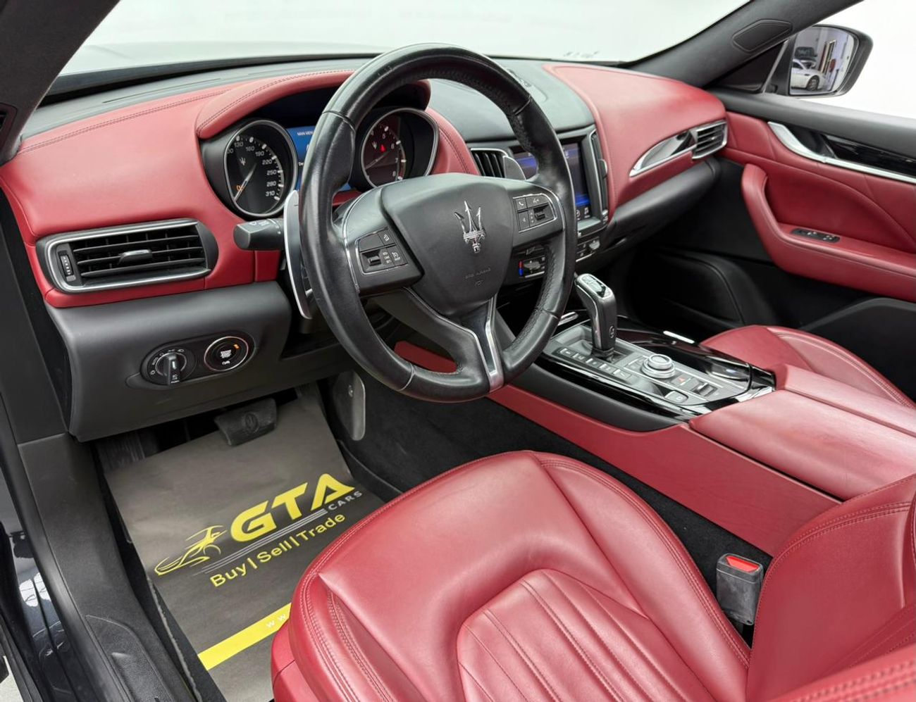 Maserati Levante S 3.0L (430 HP) 2019 Maserati Levante S Q4 ,Maserati Warranty+Service Contract+Full Service History