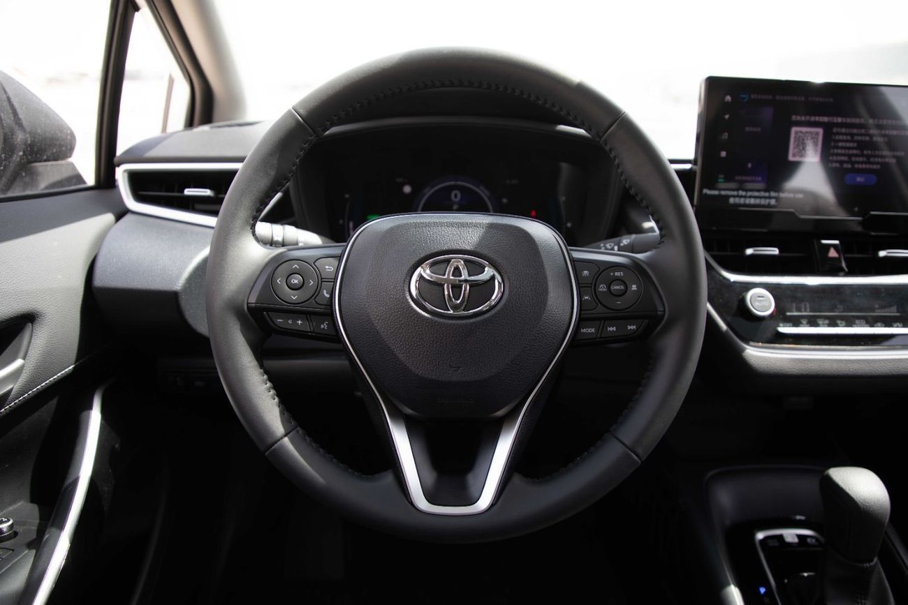 تويوتا كورولا 2025 Toyota Corolla Elite 1.8 - Hybrid - White Inside Black | Export Only