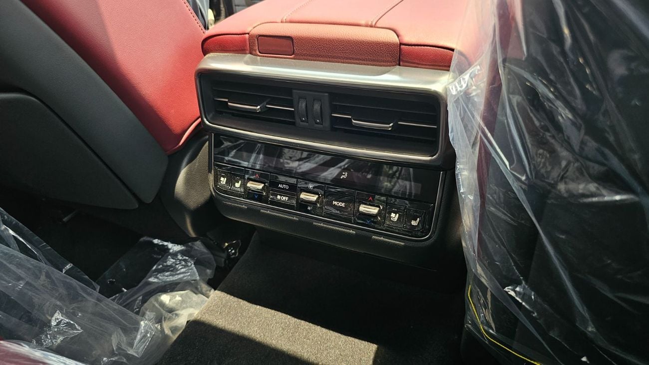 Lexus LX600 SIGNATURE 3.5L, 6-cyl 24 Valve DOHC Turbocharger 7 SEATER 2026