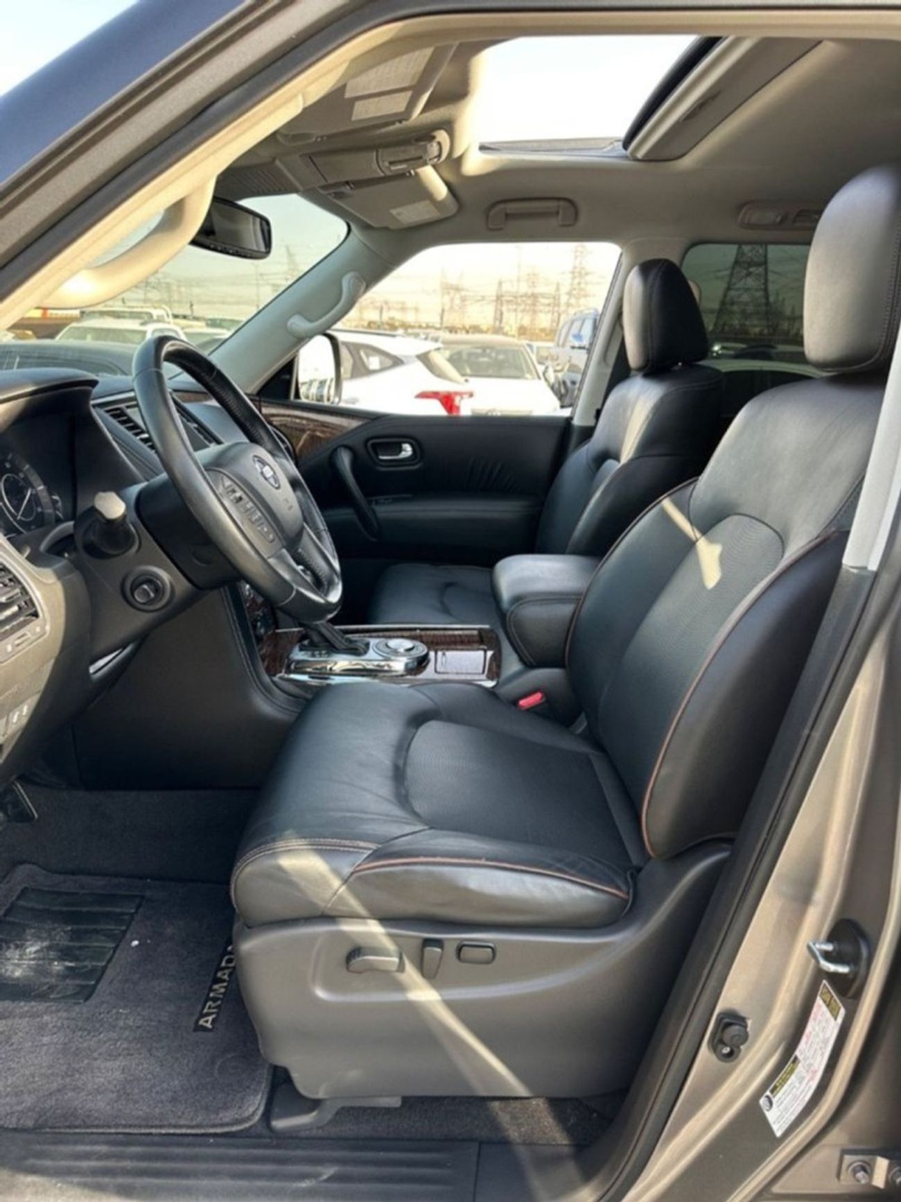 Nissan Armada Platinum