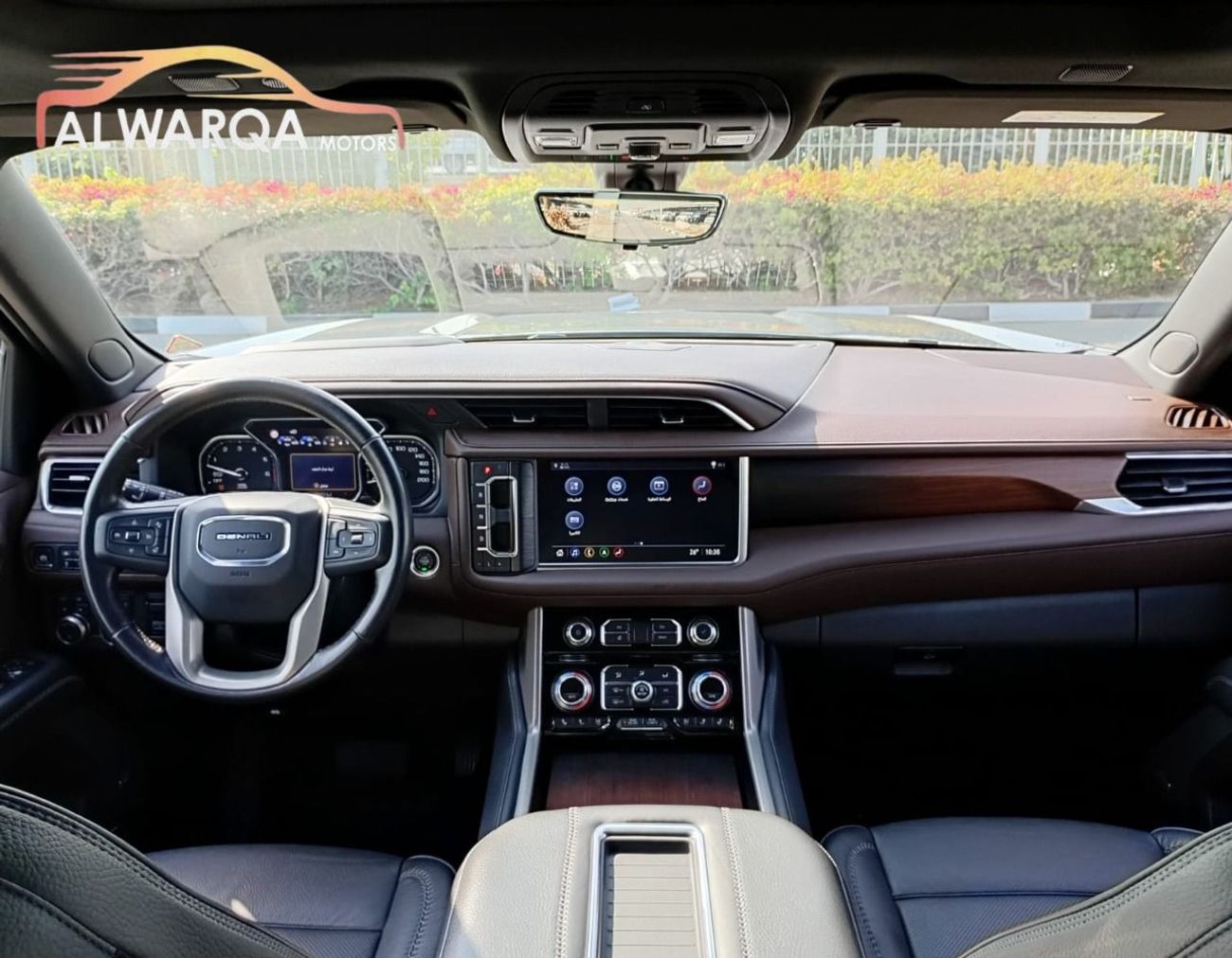 جي أم سي يوكون XL Denali 6.2L (7 Seater)