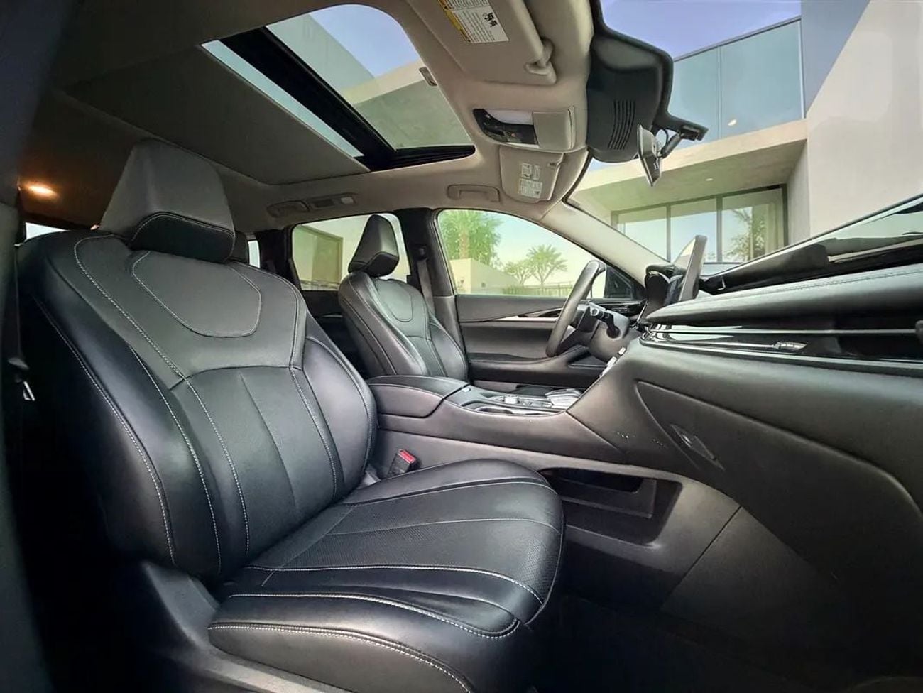 Infiniti QX60 INFINITI QX60 PURE | 3.5L V6 – 295 BHP | 2023 | AMERICAN SPECS | AED 99,500