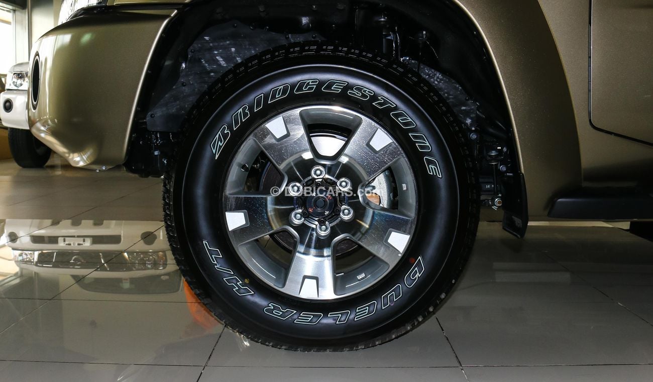 نيسان باترول سفاري GRX V6