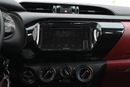 Toyota Hilux 2.7L 4wd Mid option