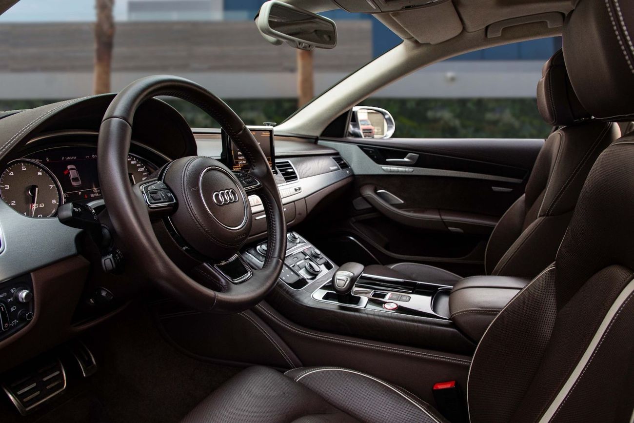 Audi S8 | 2,612 P.M (4 Years)⁣ | 0% Downpayment | Amazing Condition!