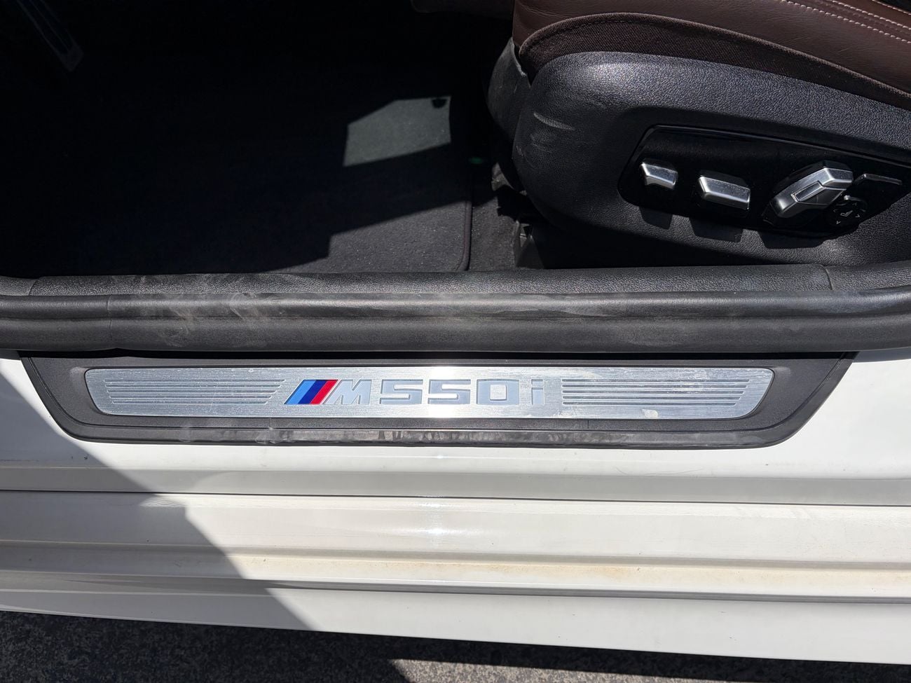 BMW M550i STD