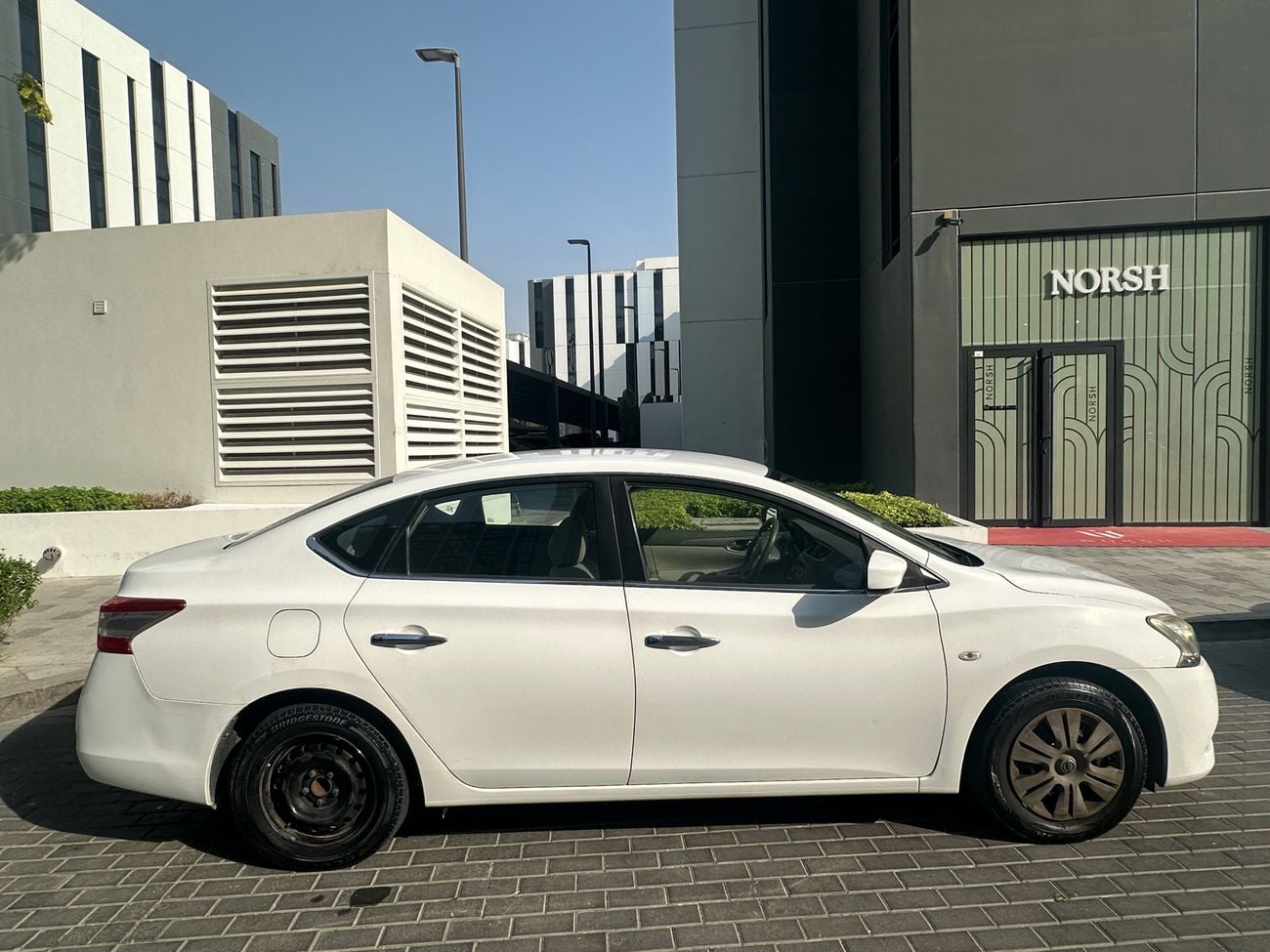 Nissan Sentra S