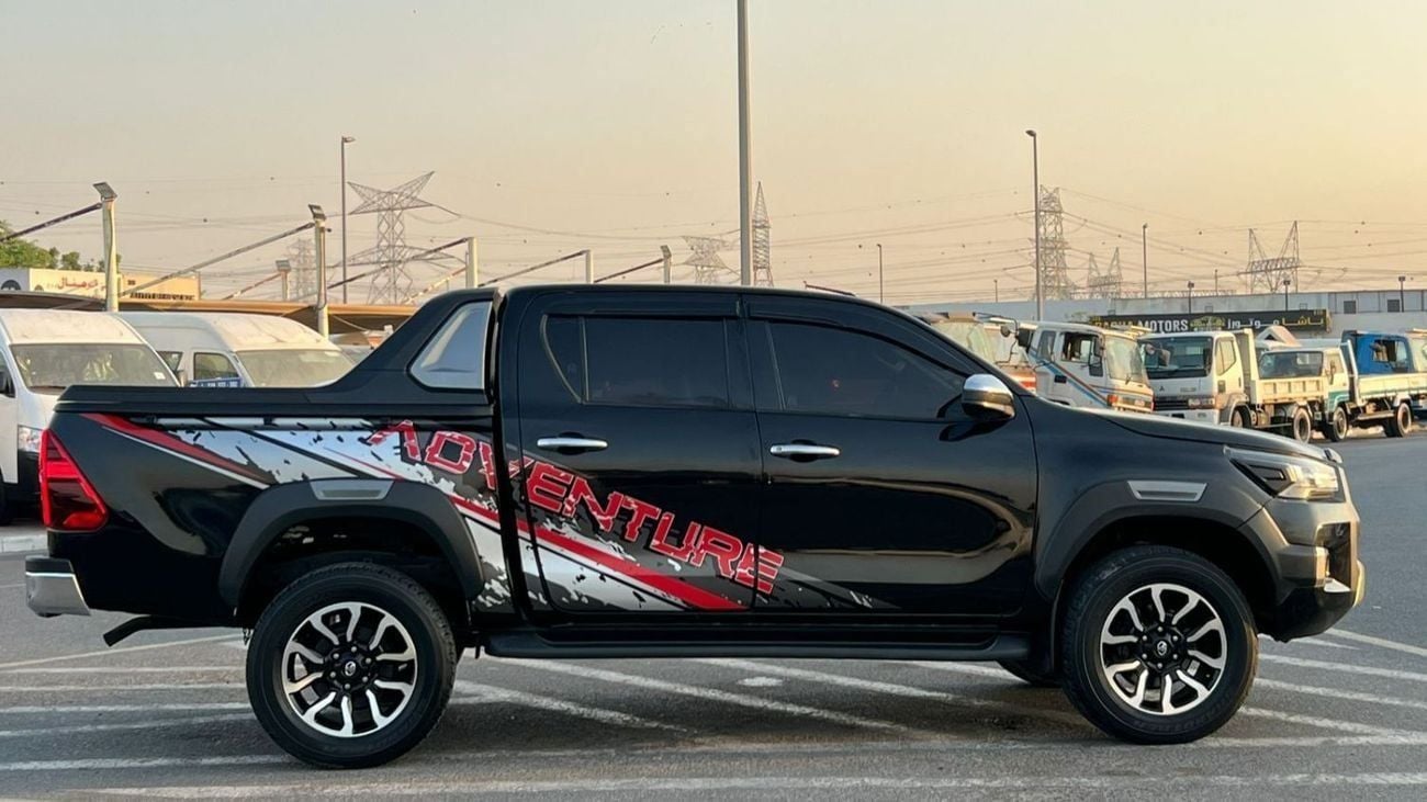 تويوتا هيلوكس 2021 GL-2.7L V4 - Adventure Modified Full Option - Patrol  Manual  - PushStart -Rear Ca