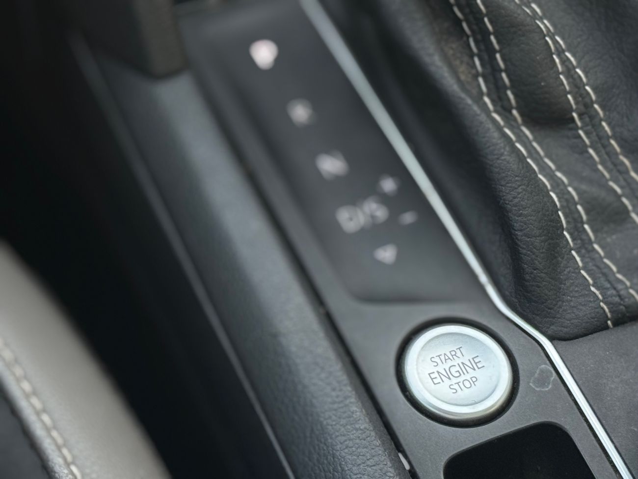 فولكس واجن اطلس SEL 3.6L V6