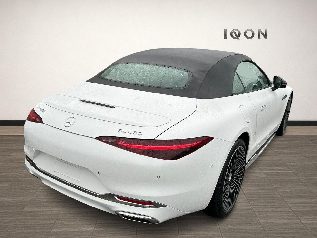 Mercedes Maybach S680 Maybach 4.0-liter V8 biturbo engine, euro 6 (EXPORT ONLY) RIGHT HAND DRIVE