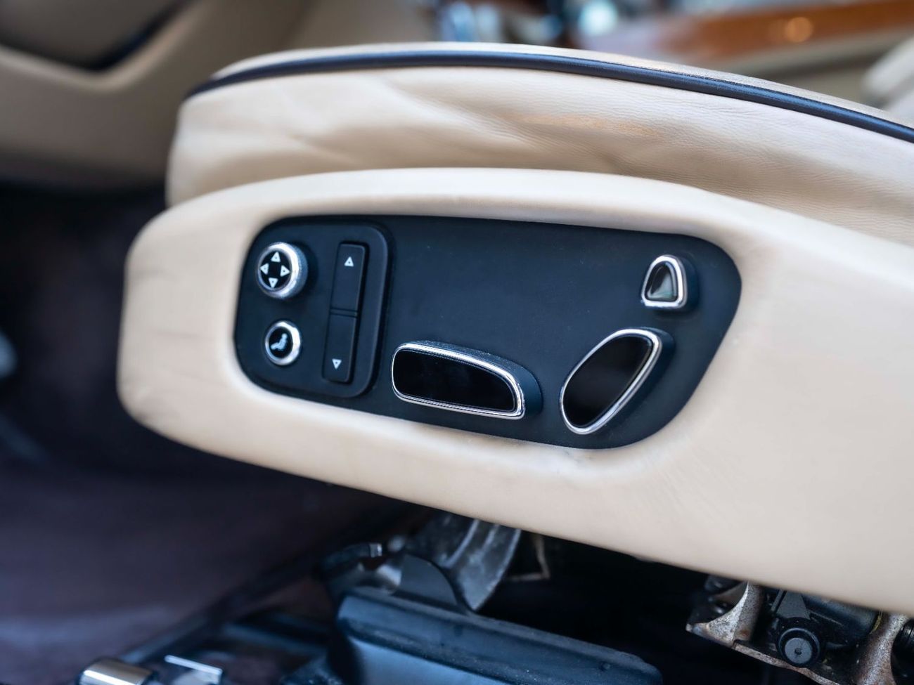 بنتلي مولسان Standard