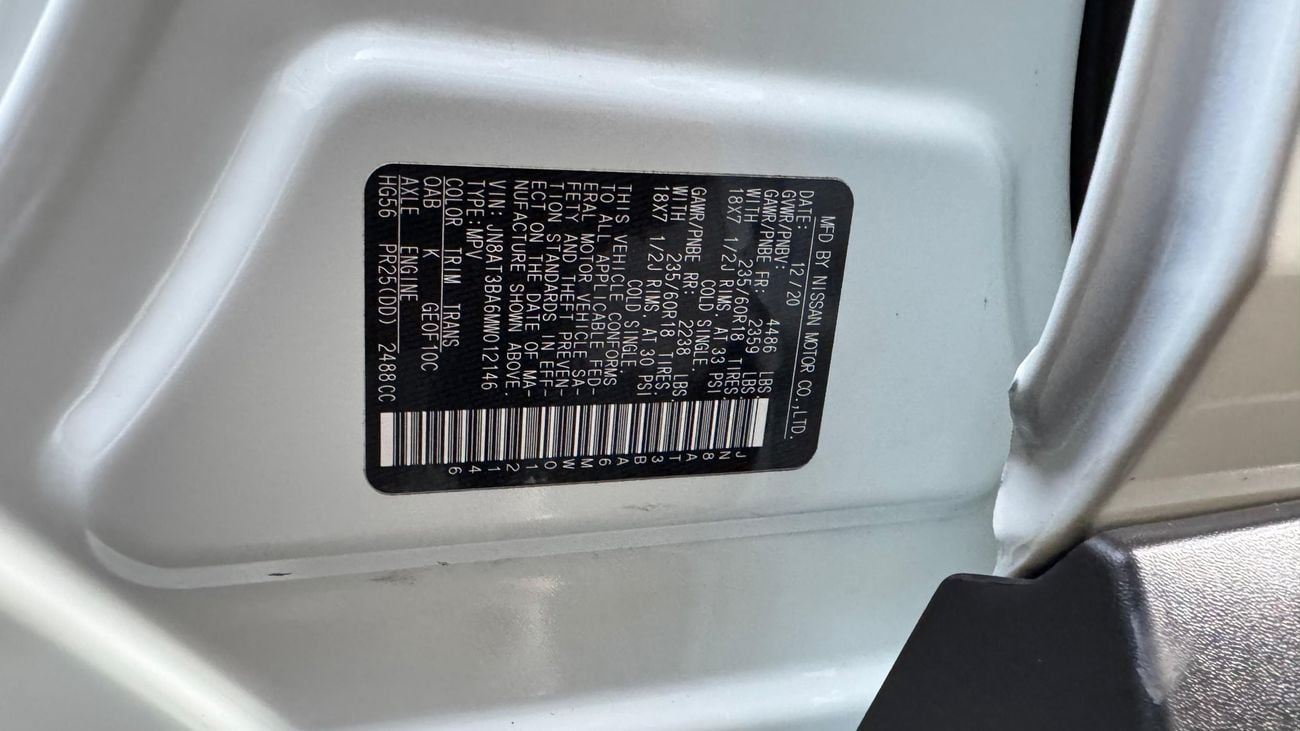 Nissan Rogue SV Mid Option