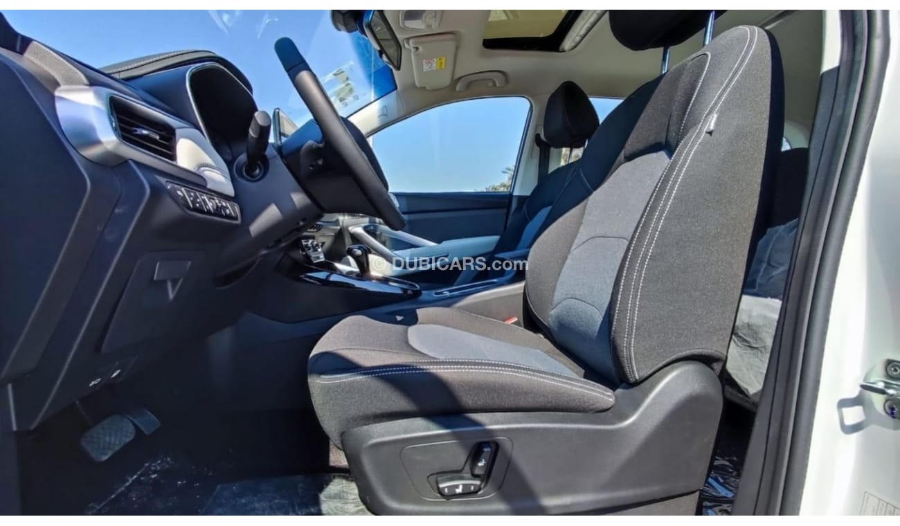 Chevrolet Captiva Only for Local Captive 1.5L Turbo  Petrol, 2023, FWD, White Full option