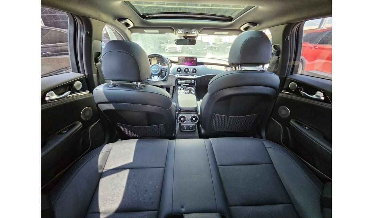 كيا ستينجر Kia Stinger 2022  2.5l V4