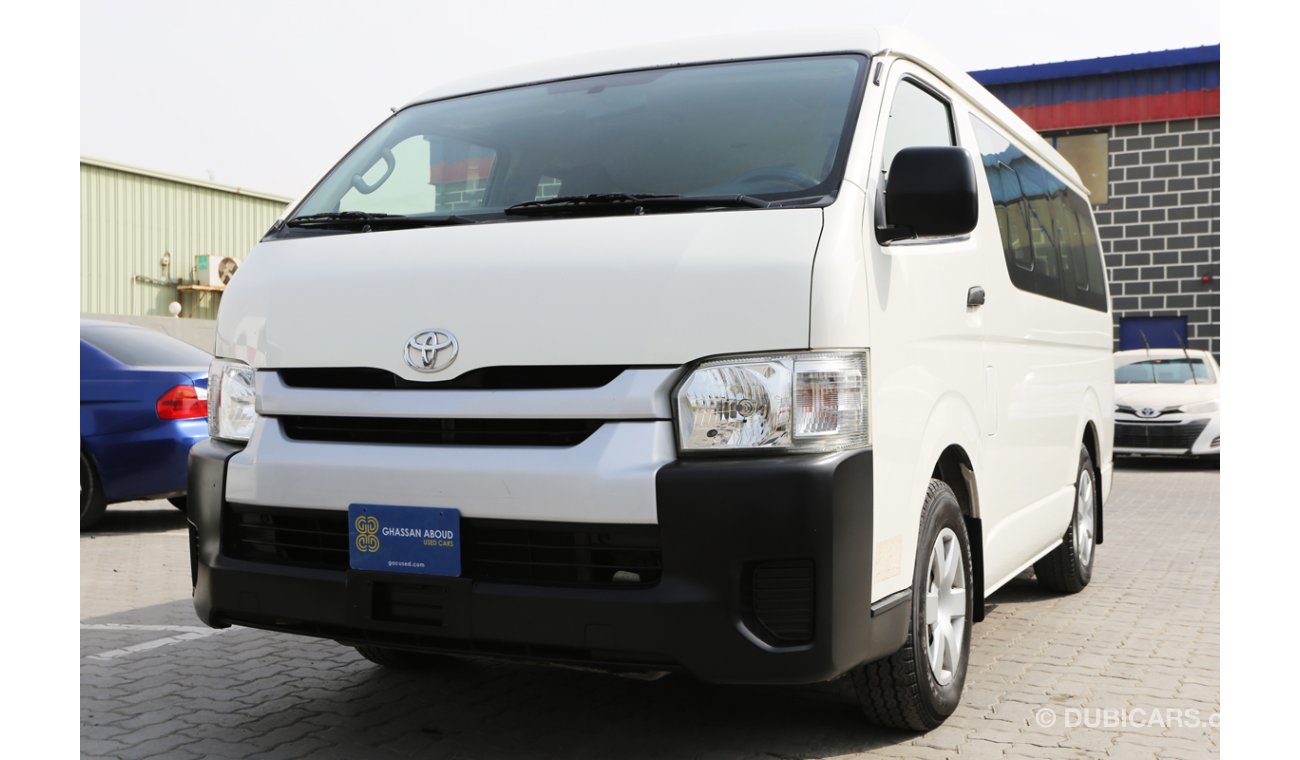 Toyota Hiace 15 Seater, Midroof, 2.5cc in good condition(46361)