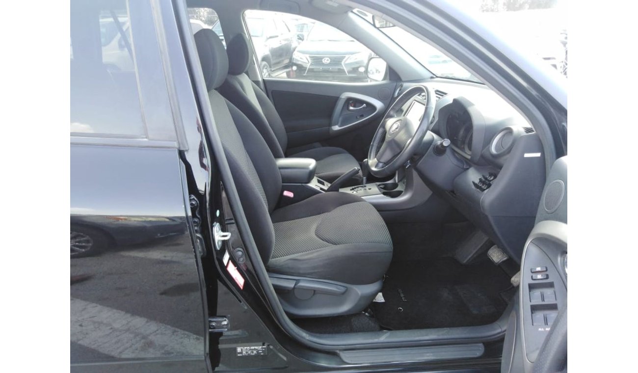 تويوتا راف ٤ RAV 4 RIGHT HAND DRIVE  (STOCK NO PM 521 )