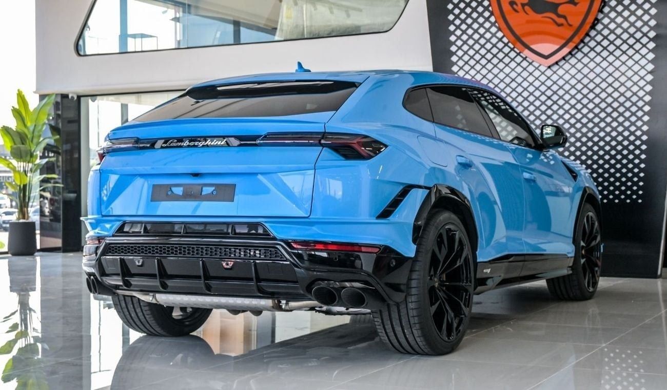 Lamborghini Urus Lamborghini Urus S | Carbon Interior | Fully Loaded with Rear Screens | 2024 Perfect Condition